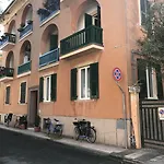 Levantomare 4*