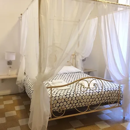 Penzion Levantomare 3*