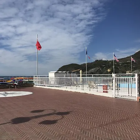 Levantomare Guest house 3*