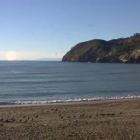 Levantomare 3* Levanto