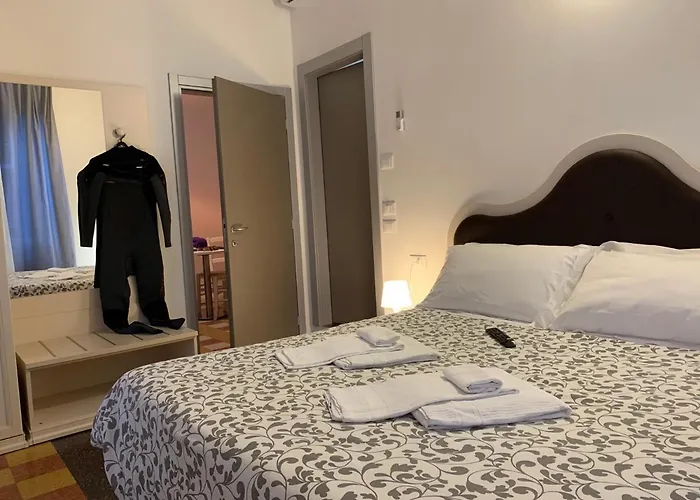 Levantomare Πανσιόν