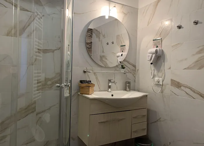 Πανσιόν Levantomare